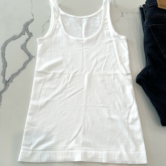 Bundle- Denim Forum, Lululemon top and lululemon jacket - Picture 7 of 11